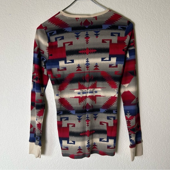 Lauren Ralph Lauren Southwest Aztec Geometric Henley Thermal - Picture 2 of 6